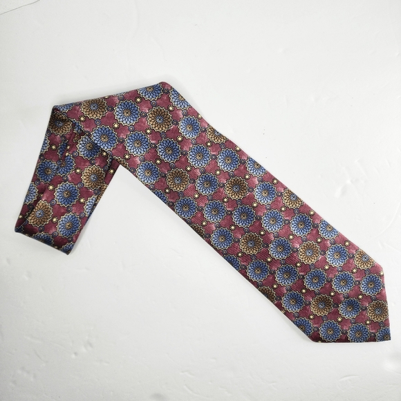 CHRISTIAN DIOR MONSIEUR Silk Floral Tie. - Picture 2 of 7